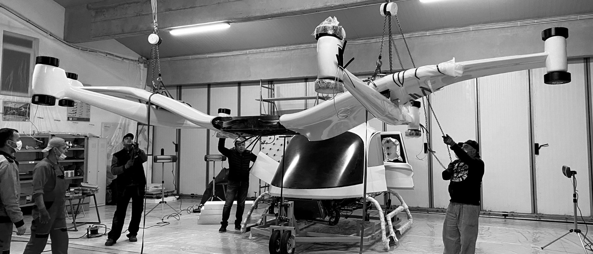 The team assembling the full-scale Multicopter prototype